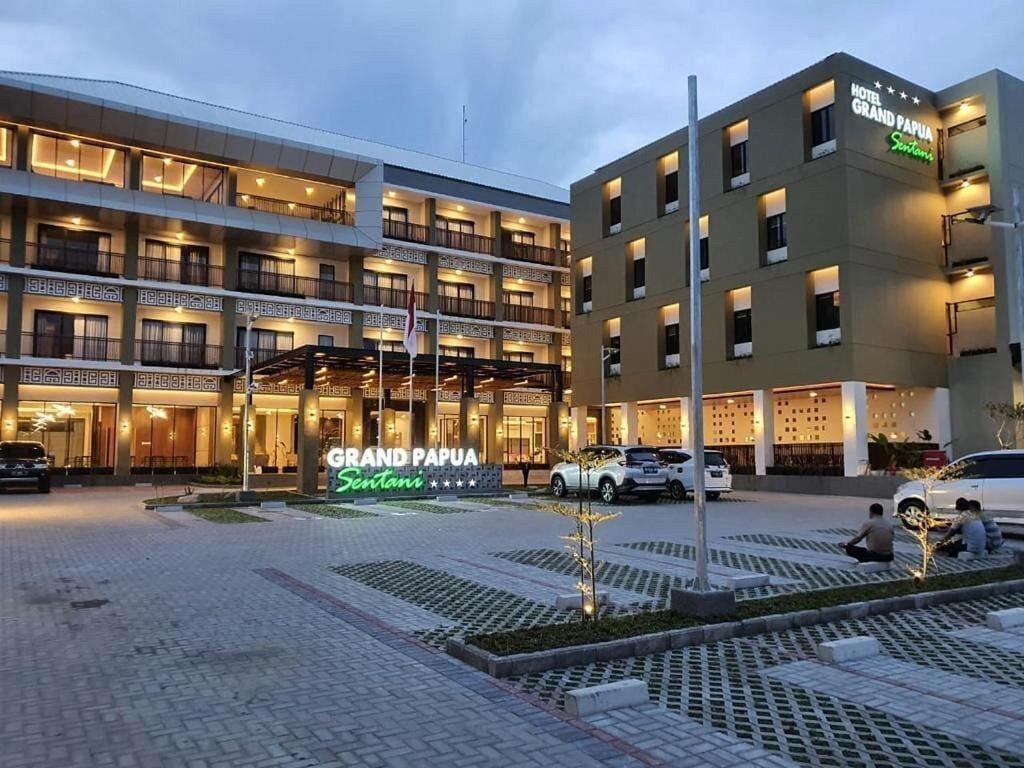 Grand Papua Hotel Sentani WEST PAPUA Exterior photo